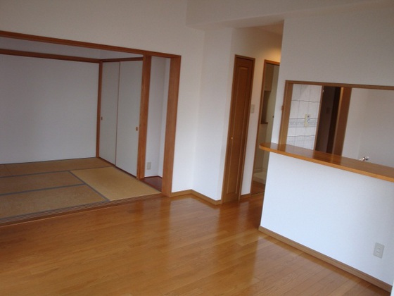 ハウスバーンフリート舟入南