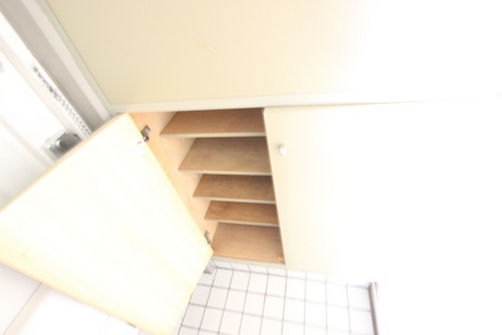 ロイヤルハウス西霞