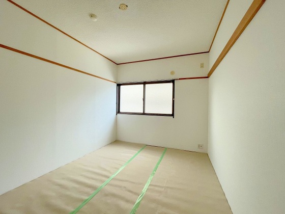 ロイヤルハウス西霞