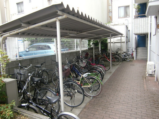 ロイヤルハウス西霞