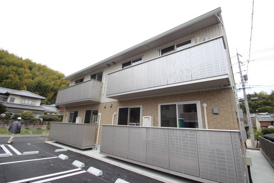 パーシモンズ A棟