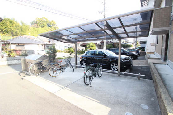 パーシモンズ A棟