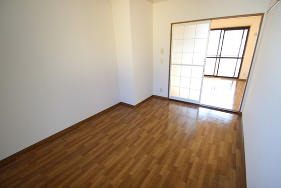 エステート木次