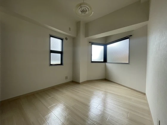 ロイヤルヨシソウ