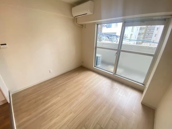 グローバル猫屋