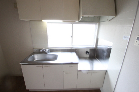 ガーデンハイツ A棟