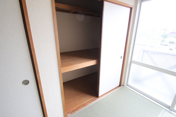 ガーデンハイツ A棟