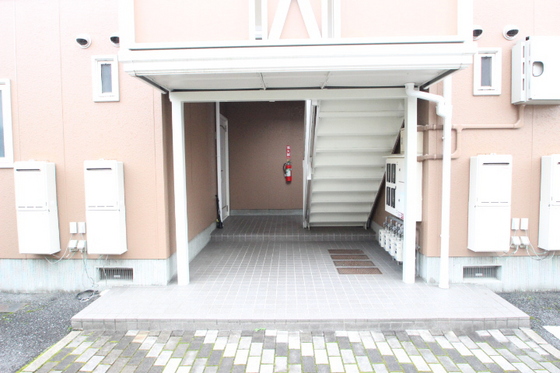 ガーデンハイツ A棟