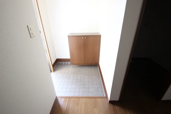 ミーニュ・カーザ A棟