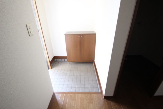 ミーニュ・カーザ A棟