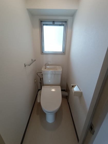 ホワイトシティ国泰寺