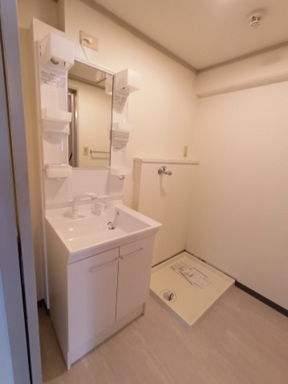 ホワイトシティ国泰寺