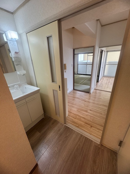 ホワイトシティ国泰寺