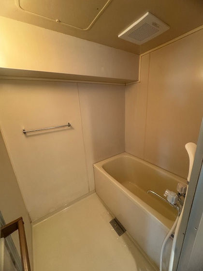 ホワイトシティ国泰寺