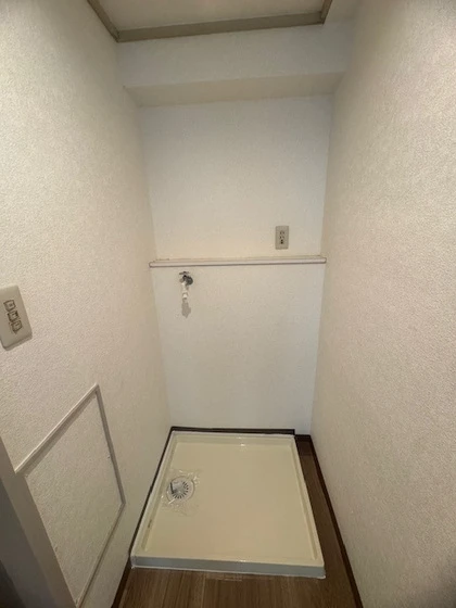 ホワイトシティ国泰寺