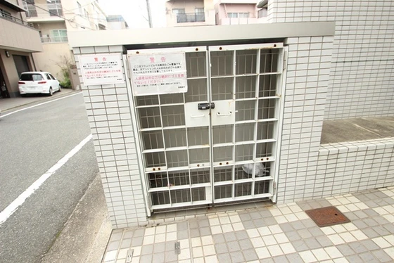 フロントビル千田