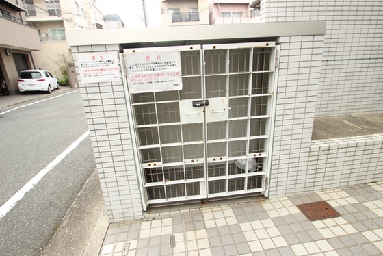 フロントビル千田