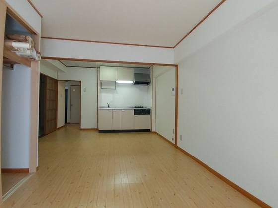 松村マンション