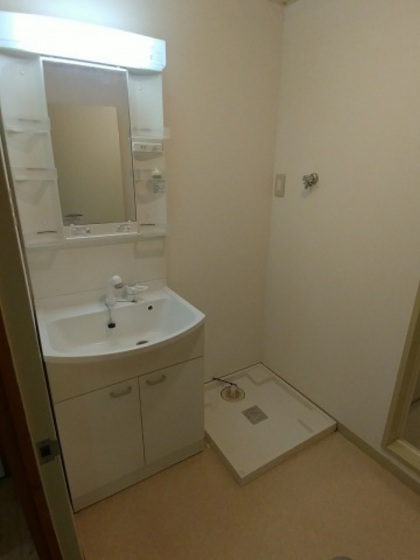 松村マンション