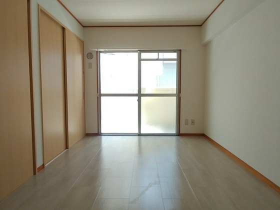 松村マンション