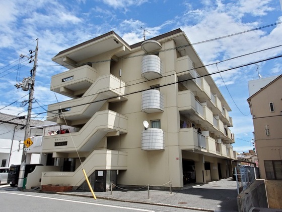 松村マンション