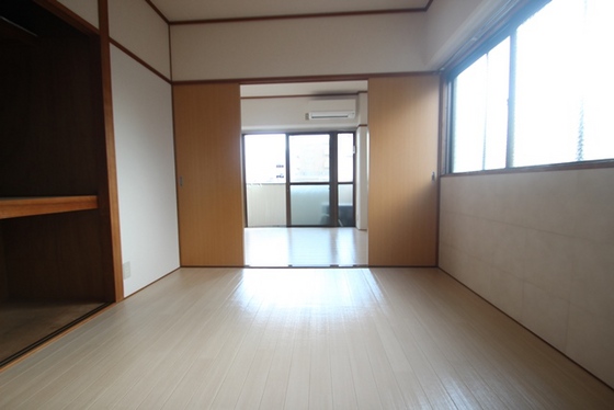 シャトレ・サンニコラ