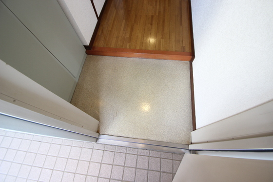 上幟こにしビル