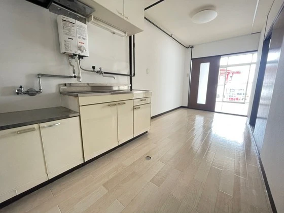 グランドヒルズ江波南