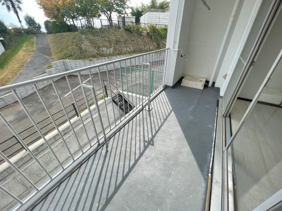 グランドヒルズ江波南