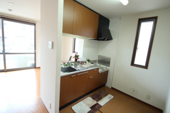 サニーコートC棟