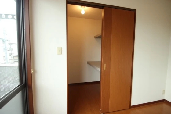 サニーコートC棟