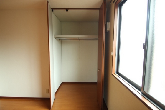 サニーコートC棟