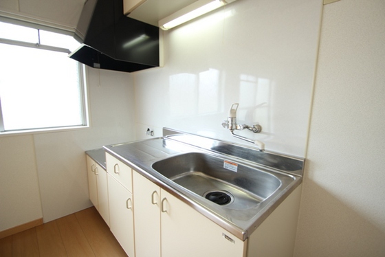 山田ビル(八木9)