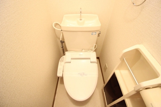 イーストフィールド壱番館