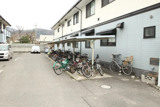 イーストフィールド壱番館