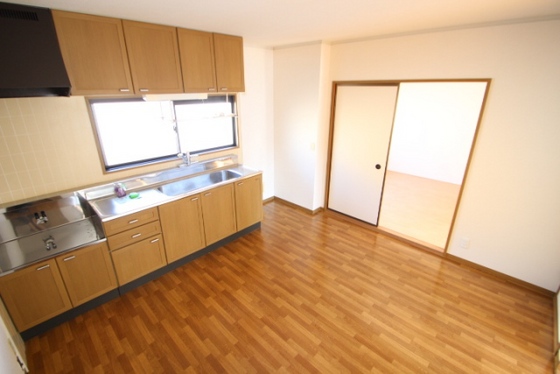 イーストフィールド参番館