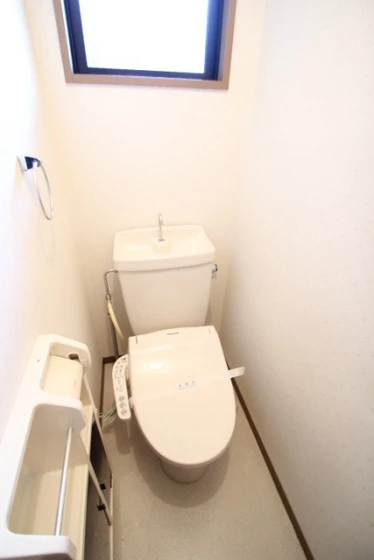 イーストフィールド参番館