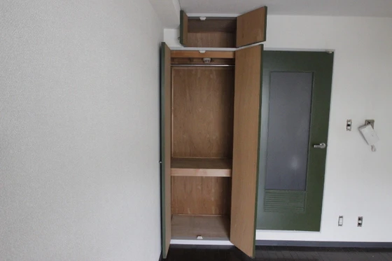 センチュリー皆実