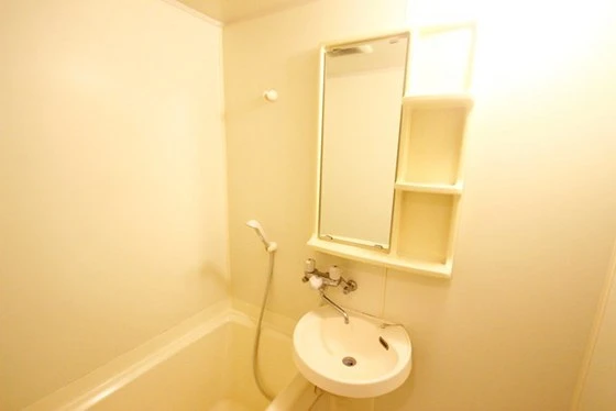 センチュリー皆実