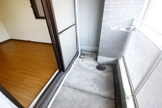 センチュリー皆実