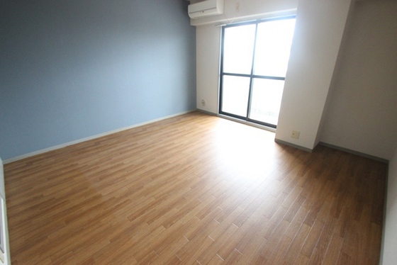 リヴェール西旭