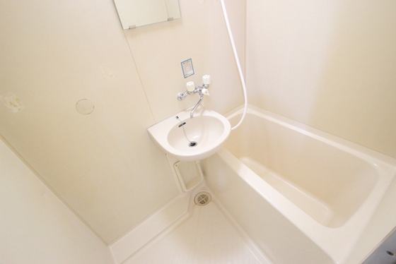 リヴェール西旭