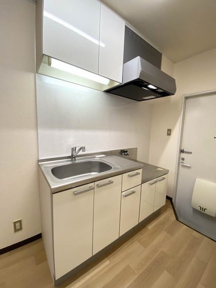 フレグランス西霞 C棟