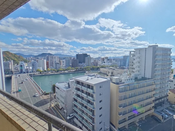 鶴見ハイタウン