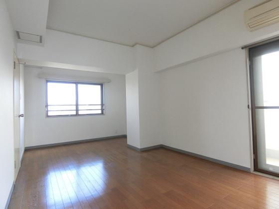 鶴見ハイタウン