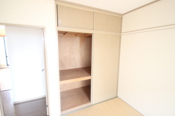 ヴィラ・ハナミズキ B