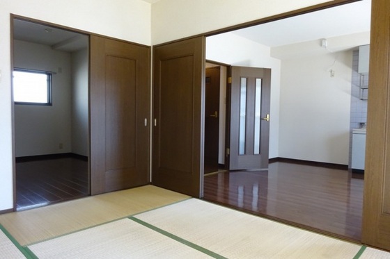 グランドールAKI