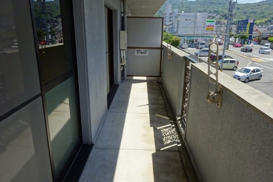 グランドールAKI