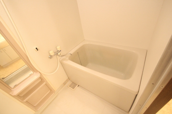 グランドールAKI