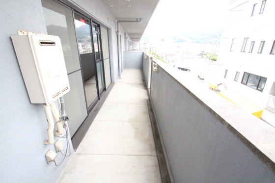 グランドールAKI